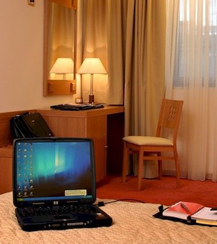 Ilissos Hotel 4*